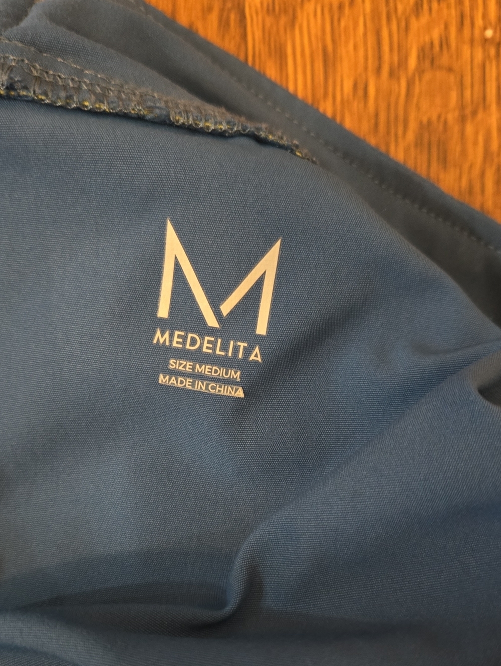 Medelita Women’s Scrub Pants Medium Caribbean Blue Bright Drawstring Medical - Picture 5 of 5